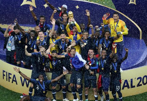  德国杯前瞻：德丙黑马韦恩威斯巴登迎战德甲霸主拜仁慕尼黑  